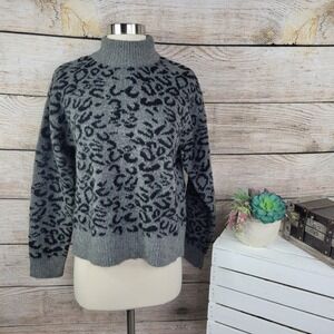JOHN + JENN Women's Grey Black Leopard Print Turtleneck Sweater XS